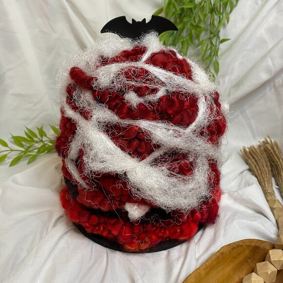 Handwoven Bat Cage Candle Display Decor - Picture 3 of 4